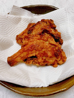 豪快!骨付き鶏もも肉の唐揚げ!-レシピのメイン写真