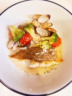 簡単すぎる♡真鯛や白身魚のアクアパッツァ-レシピのメイン写真