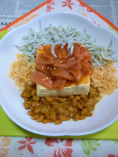 いか明太・納豆・しらすの冷や奴のタパス-レシピのメイン写真