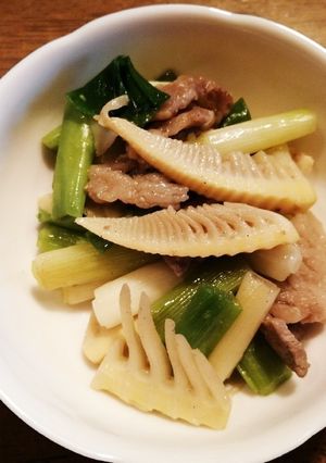 千本ネギとタケノコ、豚バラ肉の炒め物-レシピのメイン写真