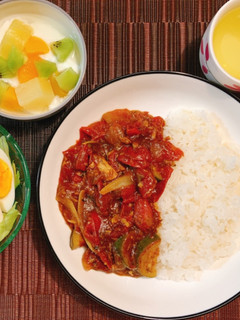 時短!トマト&ズッキーニのサバ缶カレー-レシピのメイン写真