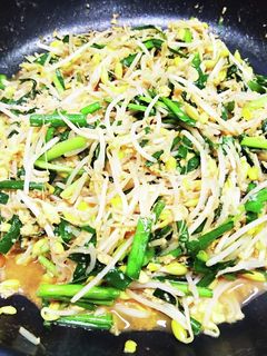 コチュジャンニラ玉もやし-レシピのメイン写真