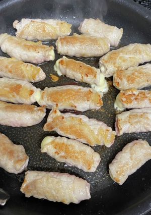 豚肉チーズ巻きのコンソメ煮(覚書)-レシピのメイン写真