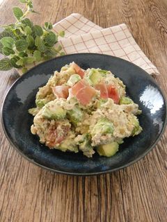 アボカドと大豆のサラダ-レシピのメイン写真