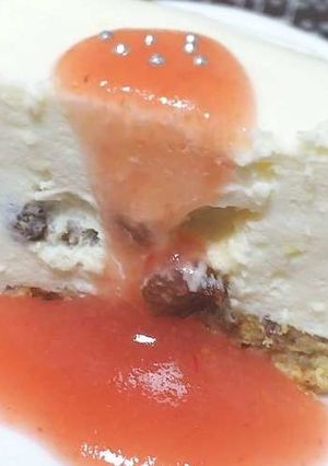 スフレ風ラムレーズンのレアチーズケーキ-レシピのメイン写真