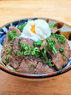 牛カルビの焼肉丼☆デカ盛り風-レシピのメイン写真