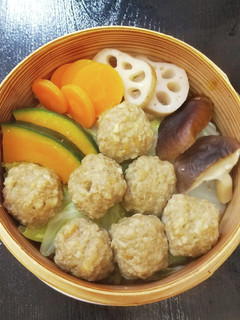 ぽん酢で。冷凍鶏だんごと野菜のせいろ蒸し-レシピのメイン写真