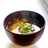 豆腐とワカメの普通のお味噌汁