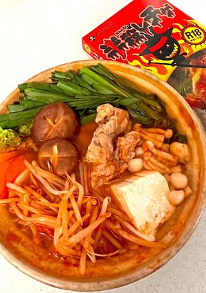 激辛チゲ鍋-レシピのメイン写真