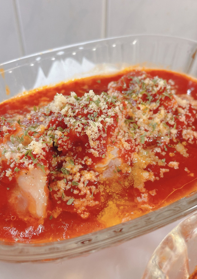 基本のトマトソース缶で簡単！鶏のトマト煮-レシピのメイン写真