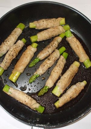 アスパラの肉巻き味ぽん風♪さぬきのめざめ-レシピのメイン写真