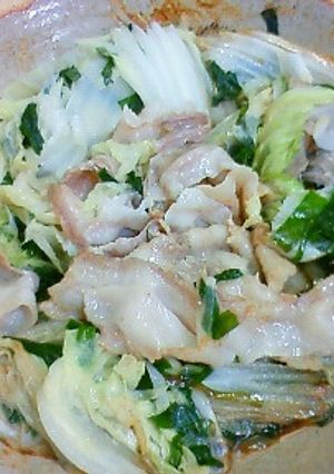 白菜と豚バラ肉の土鍋蒸し-レシピのメイン写真