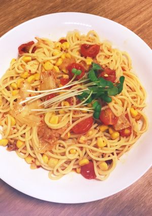 キムチとトマトとコーンのピリ辛パスタ-レシピのメイン写真