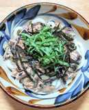 イワシ水煮缶と納豆のブッカケうどん