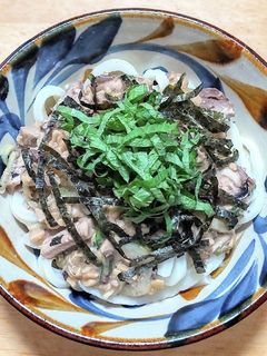 イワシ水煮缶と納豆のブッカケうどん-レシピのメイン写真