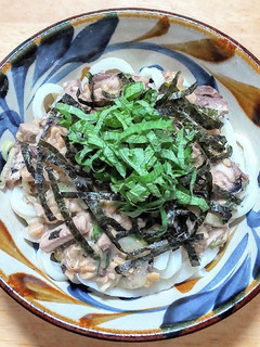 イワシ水煮缶と納豆のブッカケうどん-レシピのメイン写真