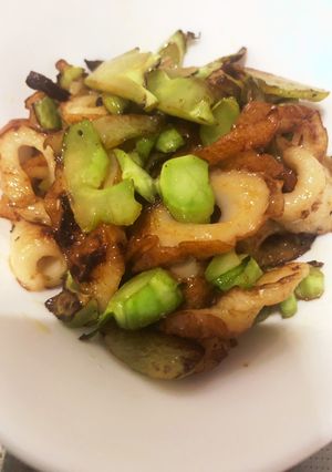節約！ブロッコリー芯と竹輪のバター炒め-レシピのメイン写真