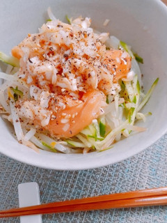 【業務スーパー】ねぎ塩炙りトロサーモン丼-レシピのメイン写真