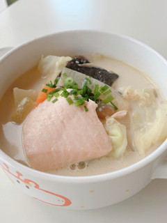 生鮭とだいたいある野菜のスープ-レシピのメイン写真