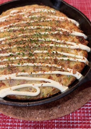 スキレットで納豆と山芋のお好み焼き-レシピのメイン写真