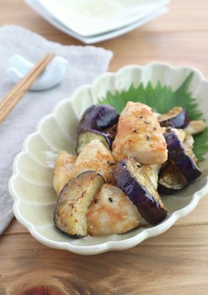 鶏むね肉となすのピリ辛みそ炒め-レシピのメイン写真