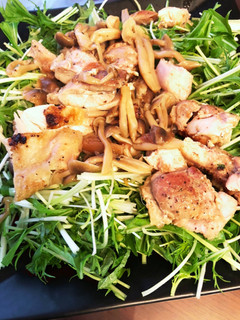 鶏モモ肉さっぱり梅♪サラダ風-レシピのメイン写真