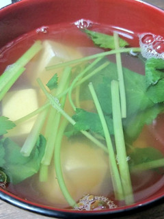 豆腐と三つ葉のお吸い物-レシピのメイン写真