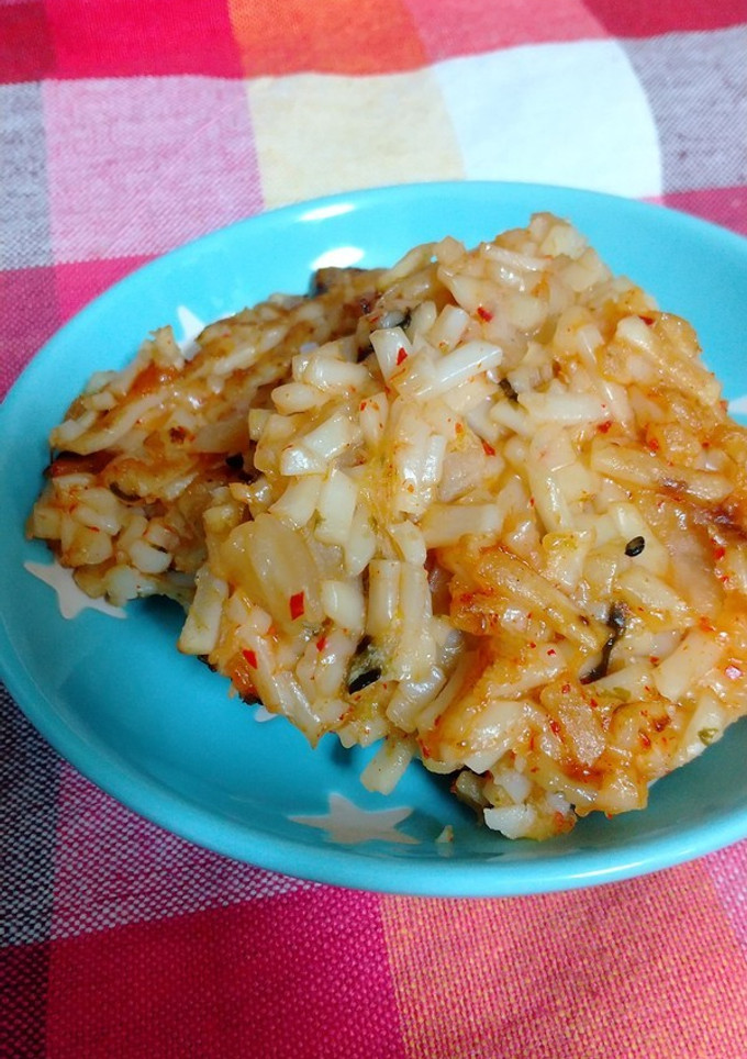 ゆでうどんとキムチのチヂミ風-レシピのメイン写真
