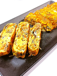 余ったひじき煮と牛乳のふわふわ卵焼き-レシピのメイン写真