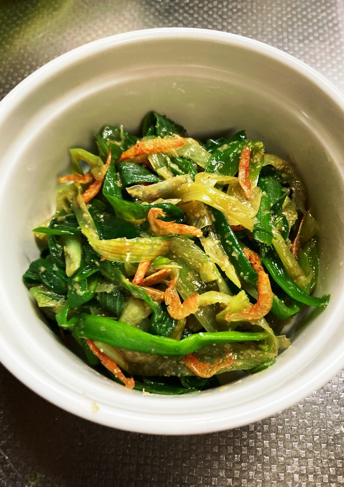 捨てないで#新玉ねぎの葉で胡麻和え-レシピのメイン写真