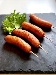 ウインナーに爪楊枝でミニフランクフルト?-レシピのメイン写真