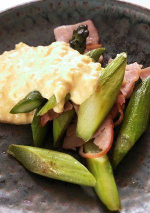 ハムとアスパラ炒めのタルタルがけ-レシピのメイン写真