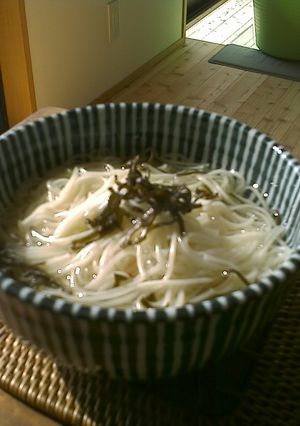そうめんでお茶づけ　～必殺二つ折茹で～-レシピのメイン写真