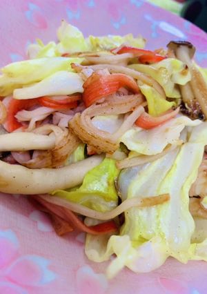 カニかまとしめじのキャベツ炒め-レシピのメイン写真