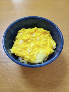 もちもち玉子丼 マルハニチロ 金のどんぶり豚たま丼 140g｜ベイシアネット
