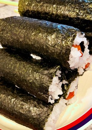 フランクフルトの巻き寿司？おにぎり？-レシピのメイン写真