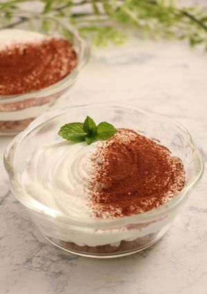 簡単！水切りヨーグルトのカップケーキ-レシピのメイン写真