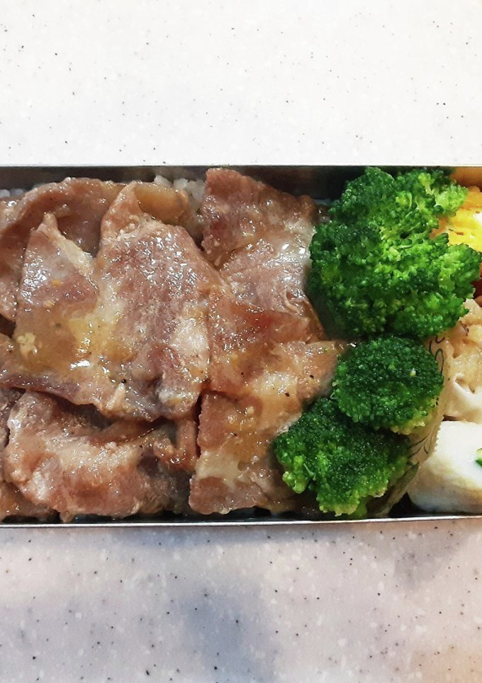 高校生弁当覚え書き21　塩ダレ焼き豚弁当-レシピのメイン写真