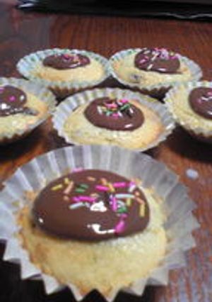 混ぜて焼くだけ☆チョコチップカップケーキ-レシピのメイン写真