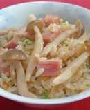しめじとベーコンのめんつゆバターご飯