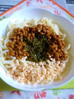 醤油うどん風冷やしうどん62味芽かぶ納豆-レシピのメイン写真