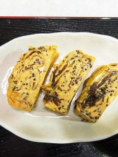 沖縄の生もずくで作る旨い〜甘い〜玉子焼き-レシピのメイン写真