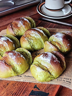 おうちカフェ★抹茶シュガーバターパン-レシピのメイン写真