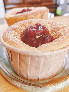 あん抹茶クリ−ム大福シフォンカップケーキ-レシピのメイン写真