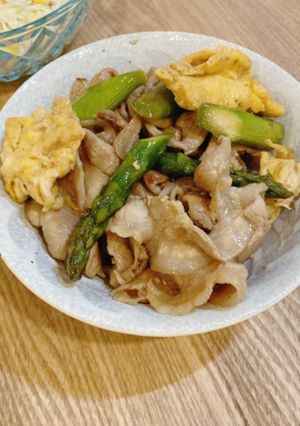 豚バラとアスパラのオイスターソース炒め！-レシピのメイン写真
