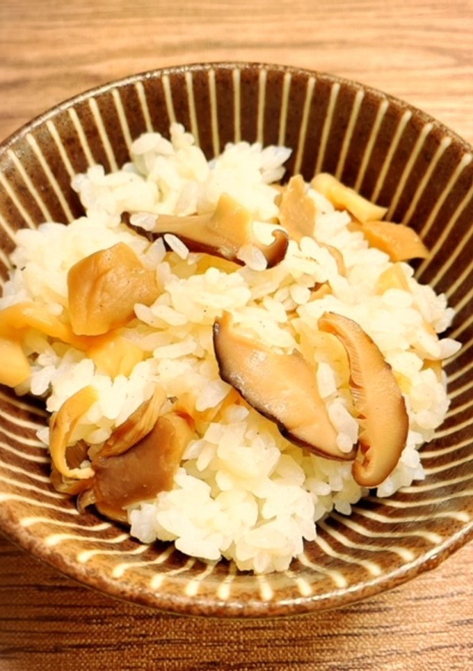きのこの炊き込みご飯-レシピのメイン写真