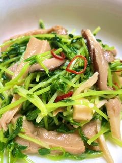 きのこと豆苗のガーリック炒め-レシピのメイン写真