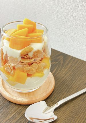 夏に食べたい♪爽やかマンゴーチーズパフェ-レシピのメイン写真