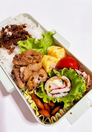 鷄ももマスタード焼きとちくわ巻き弁当-レシピのメイン写真