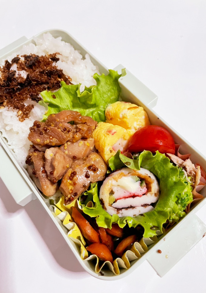 鷄ももマスタード焼きとちくわ巻き弁当-レシピのメイン写真